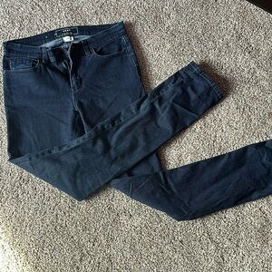 DKNY soho straight jeans size 4 EUC